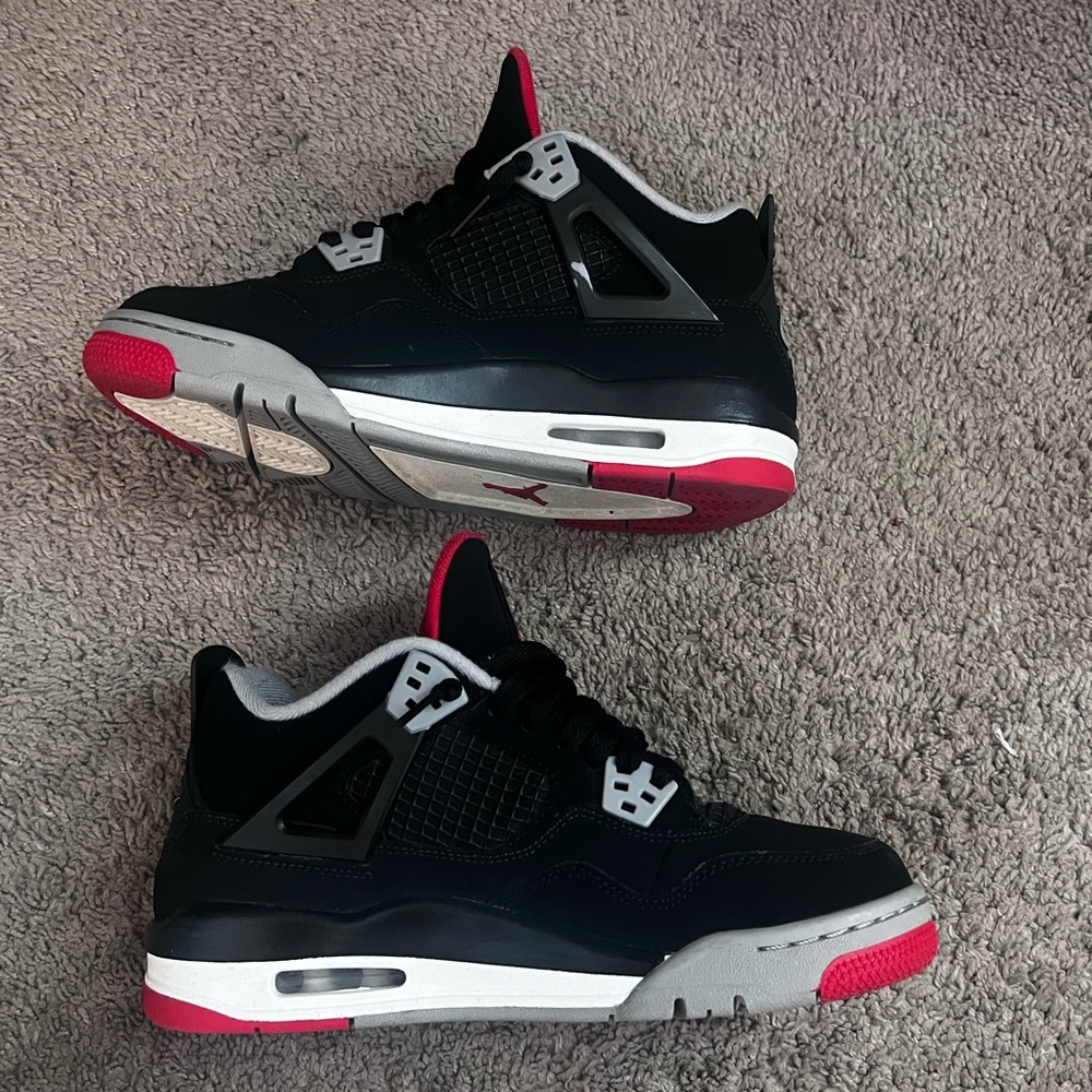 Nike Jordan 4 Bred 7Y (also a 7 in men’s)